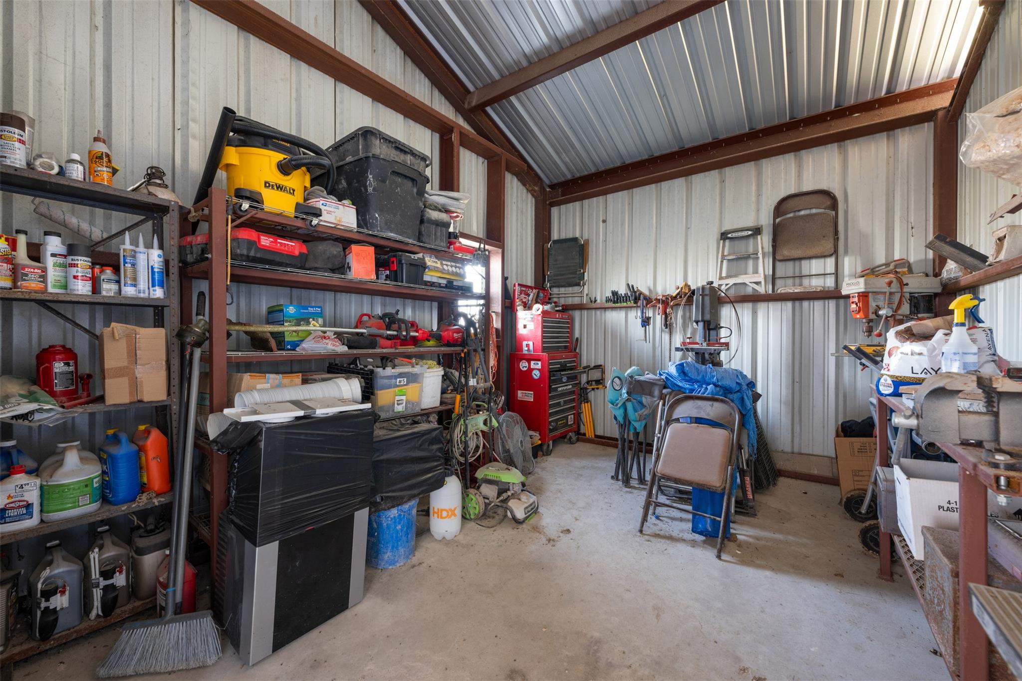 700 County Road 466, Elgin, TX 78621