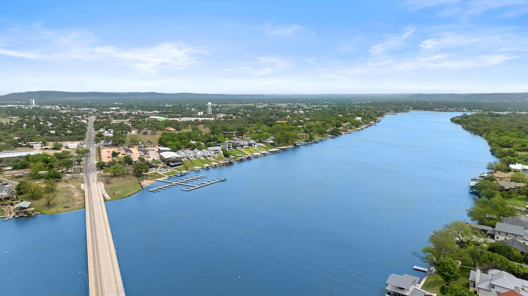 1324 Euel Moore Dr, Kingsland, TX 78639