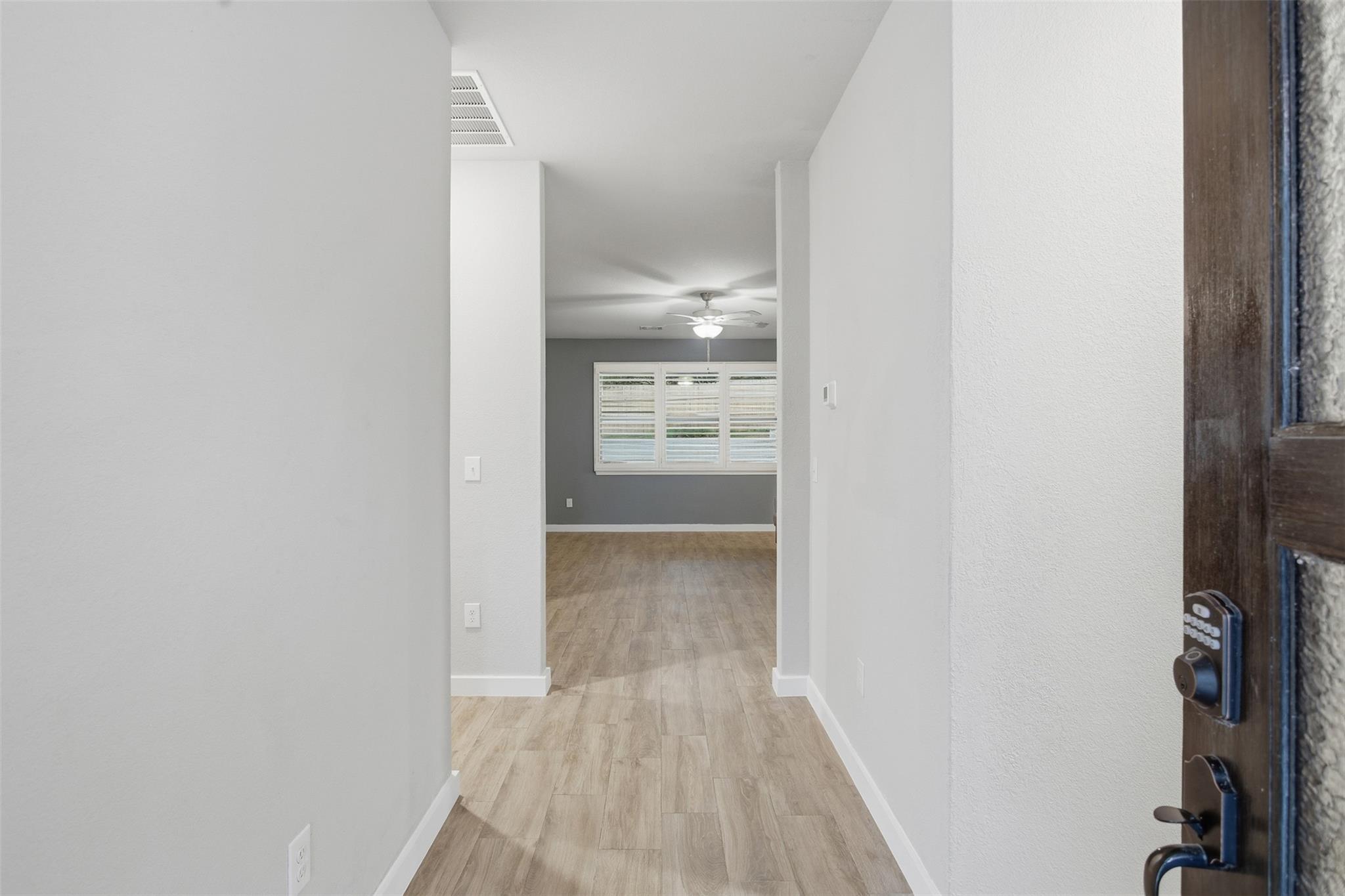 511 Taylor Dr, Horseshoe Bay, TX 78657