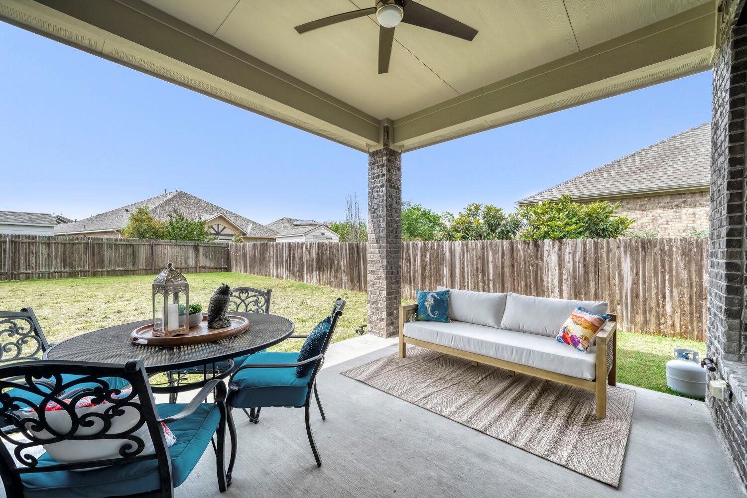 3317 Nighthawk Dive Ln, Pflugerville, TX 78660