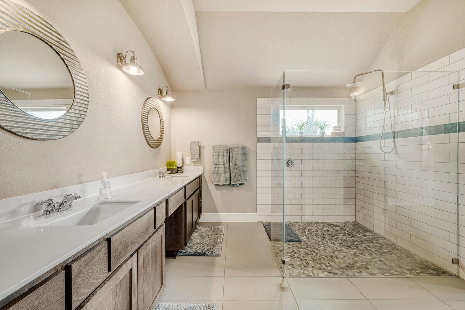 3317 Nighthawk Dive Ln, Pflugerville, TX 78660