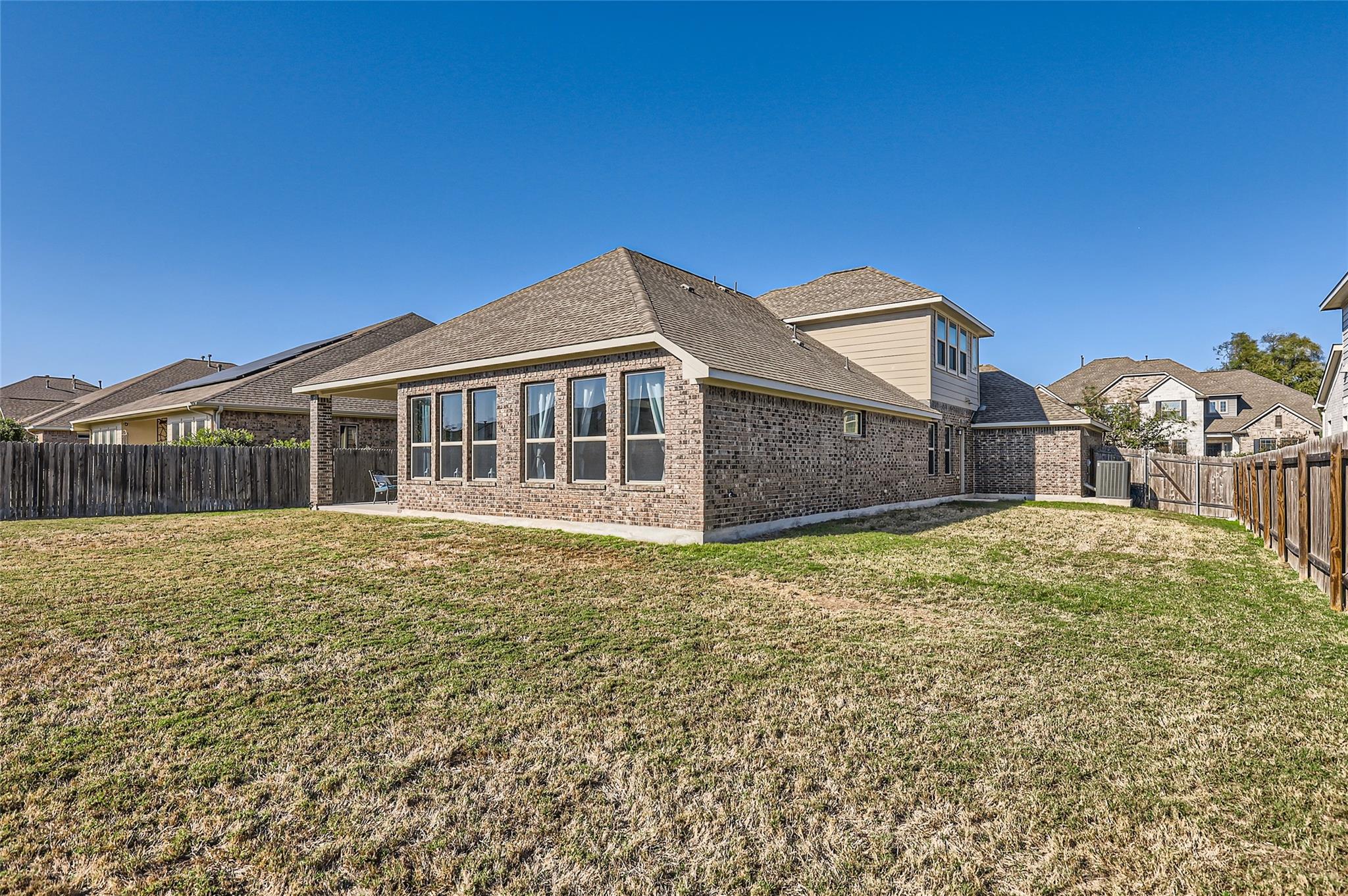 3317 Nighthawk Dive Ln, Pflugerville, TX 78660