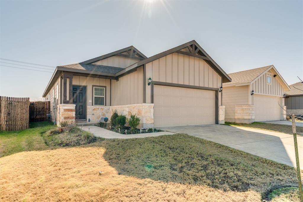 273 La Dera Dr, Liberty Hill, TX 78642