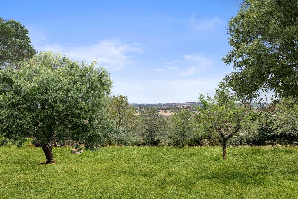 158 Watch Hill Rd, Stonewall, TX 78671