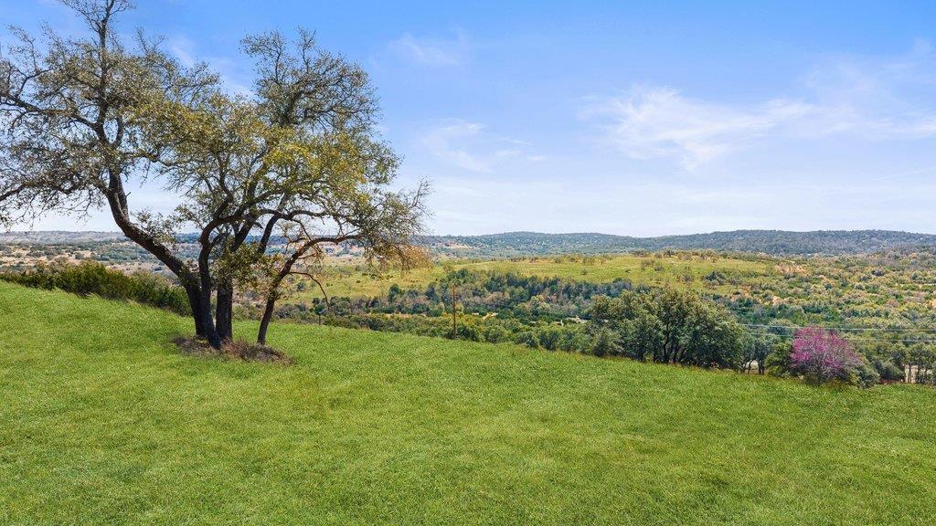 158 Watch Hill Rd, Stonewall, TX 78671