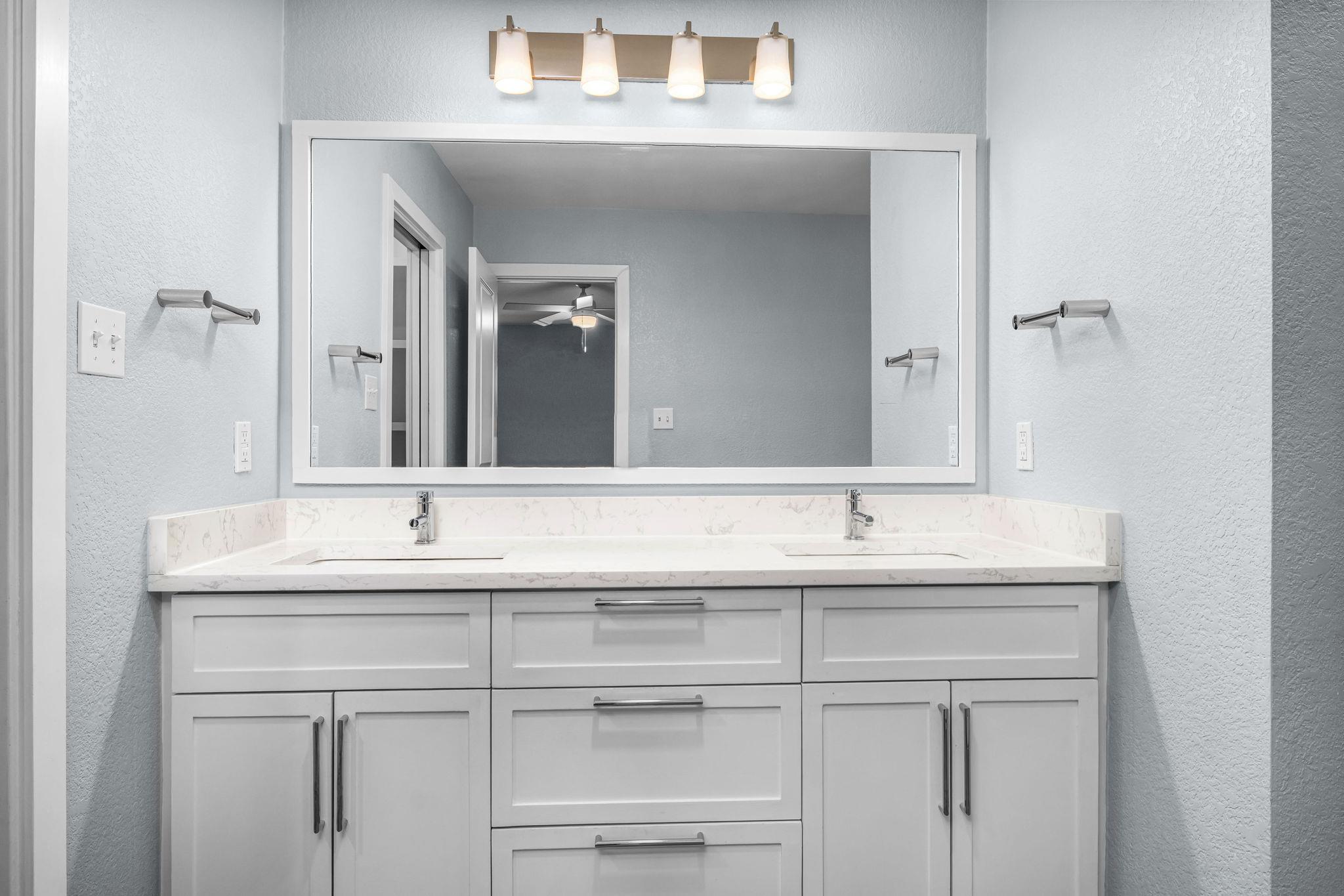 2103 Lear Ln, Austin, TX 78745