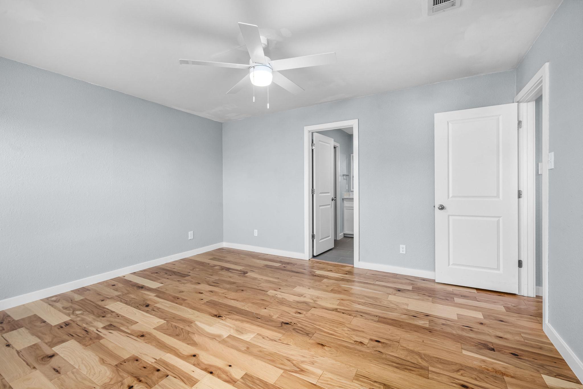 2103 Lear Ln, Austin, TX 78745