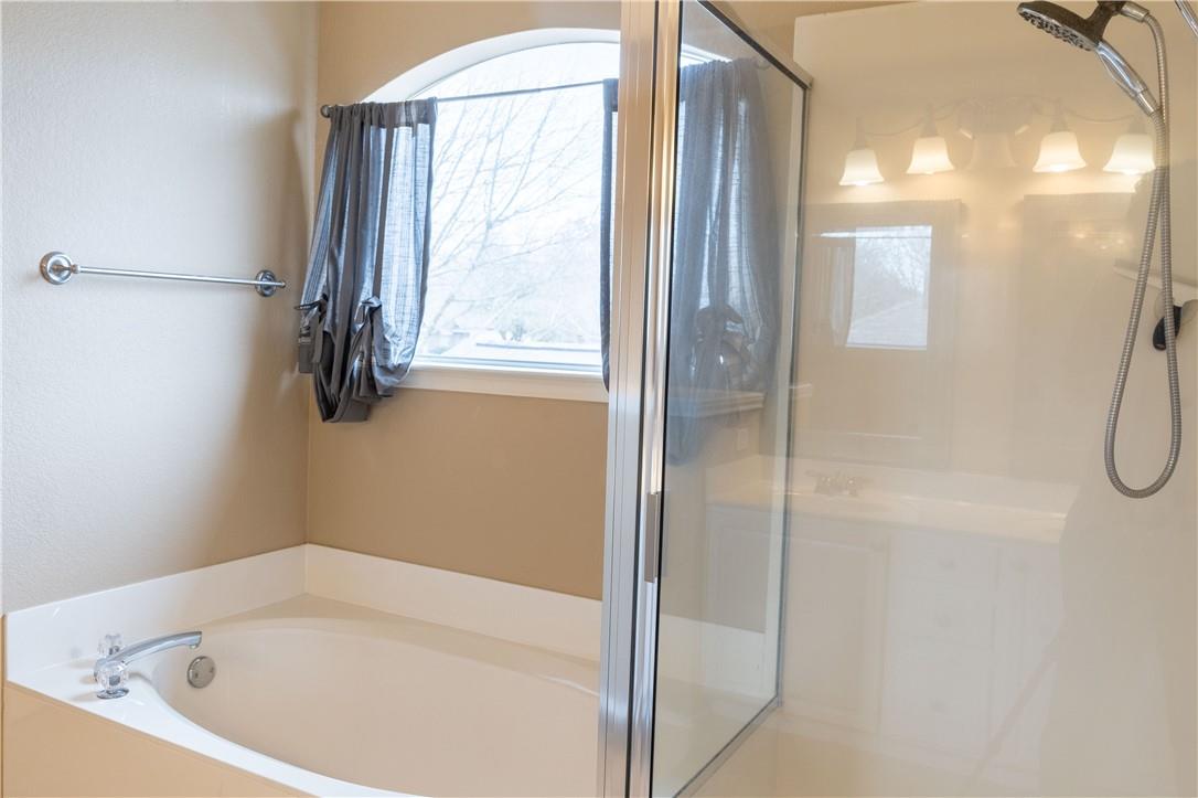 1608 Diana Dr, Round Rock, TX 78664