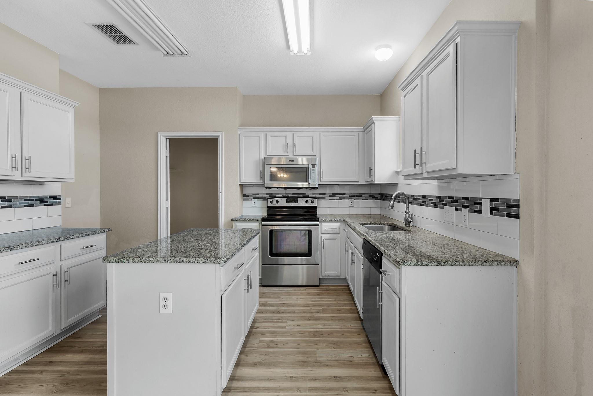 9113 Magna Carta Loop, Austin, TX 78754