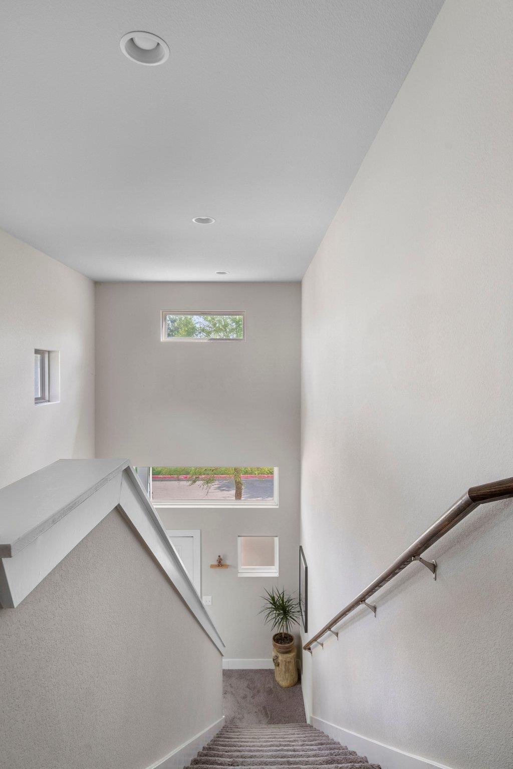 610 Bernstein St # 14, Austin, TX 78745