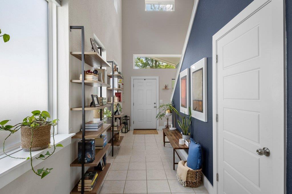 610 Bernstein St # 14, Austin, TX 78745