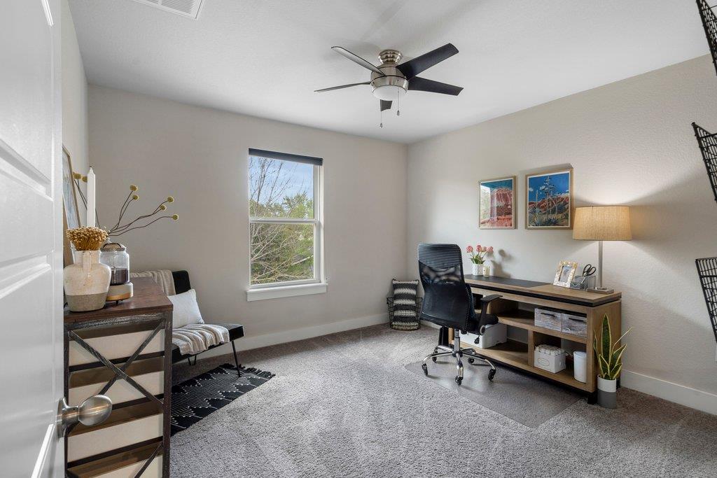 610 Bernstein St # 14, Austin, TX 78745