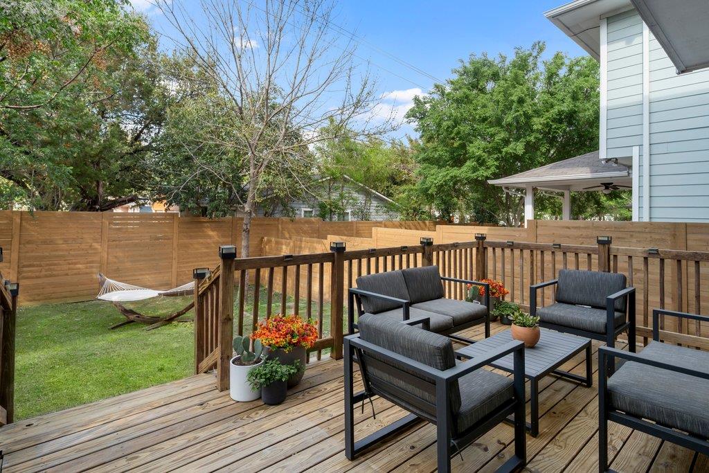 610 Bernstein St # 14, Austin, TX 78745