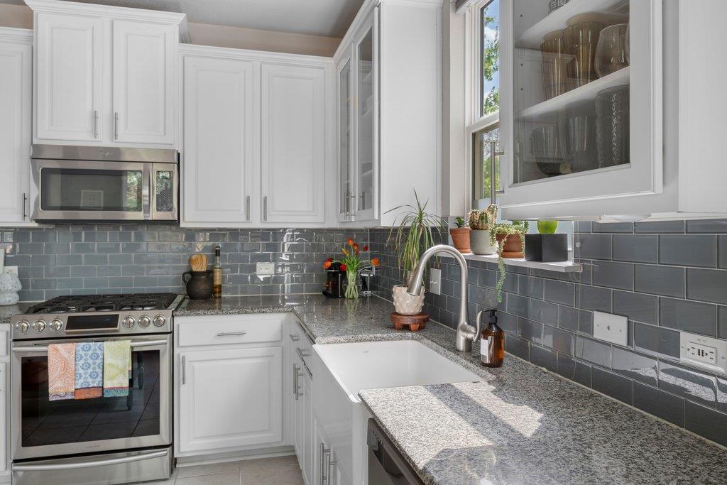 610 Bernstein St # 14, Austin, TX 78745