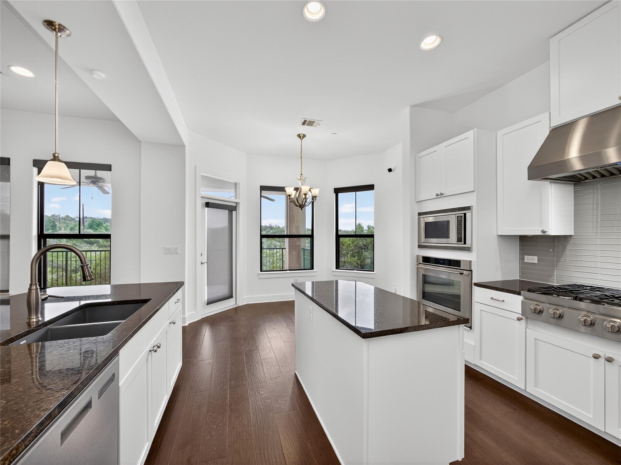 8200 Southwest Pkwy # 321, Austin, TX 78735