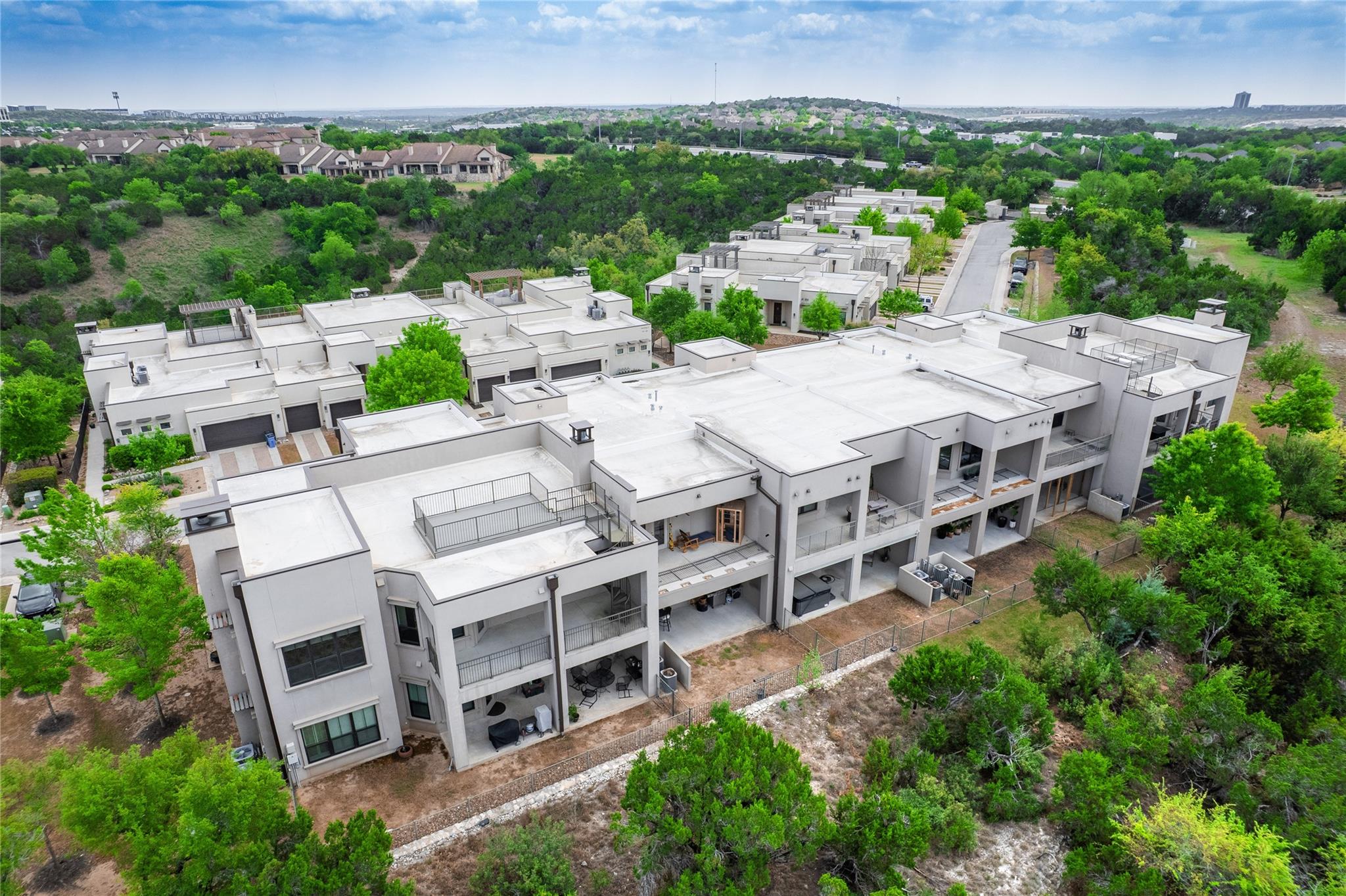 8200 Southwest Pkwy # 321, Austin, TX 78735