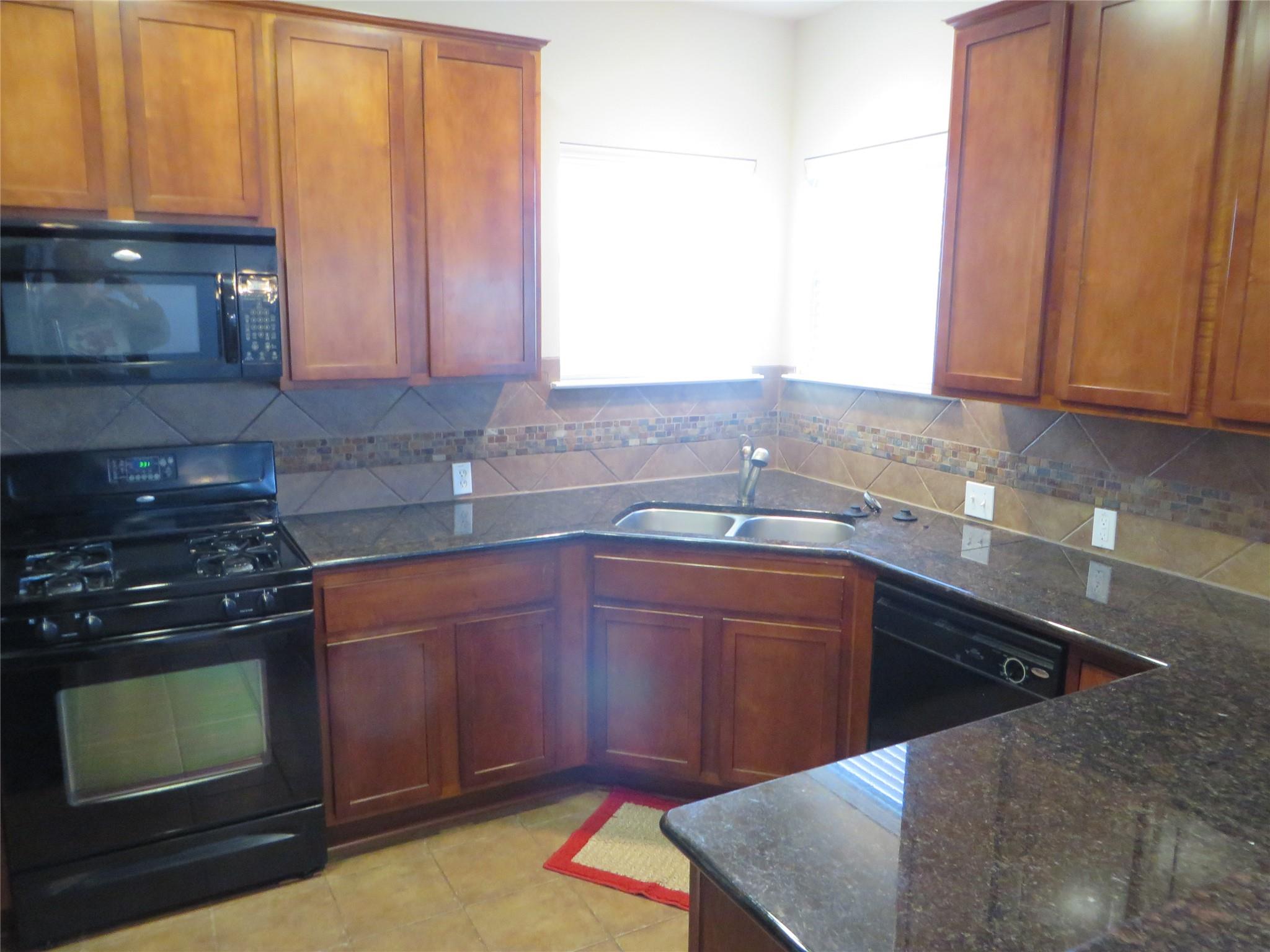 2124 Callingwood Dr, Austin, TX 78754