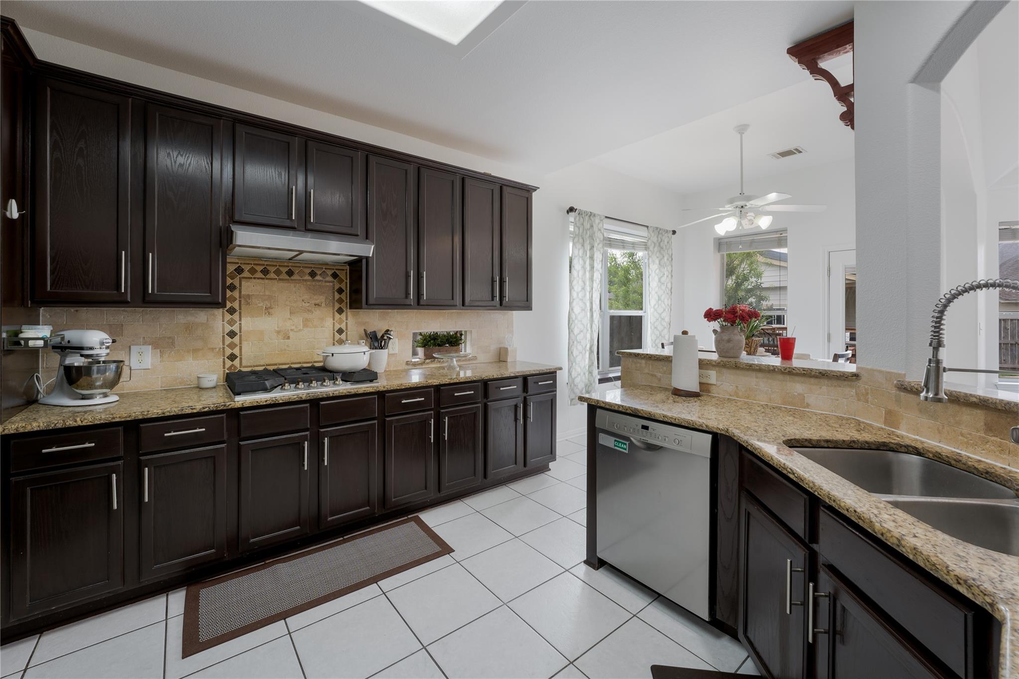 531 Raven Rdg, New Braunfels, TX 78130