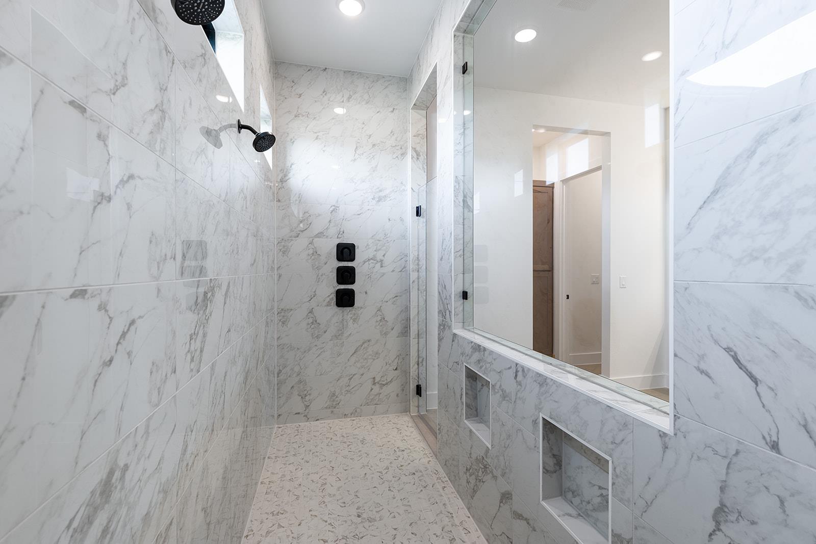 2429 Lineage Ln, Leander, TX 78641