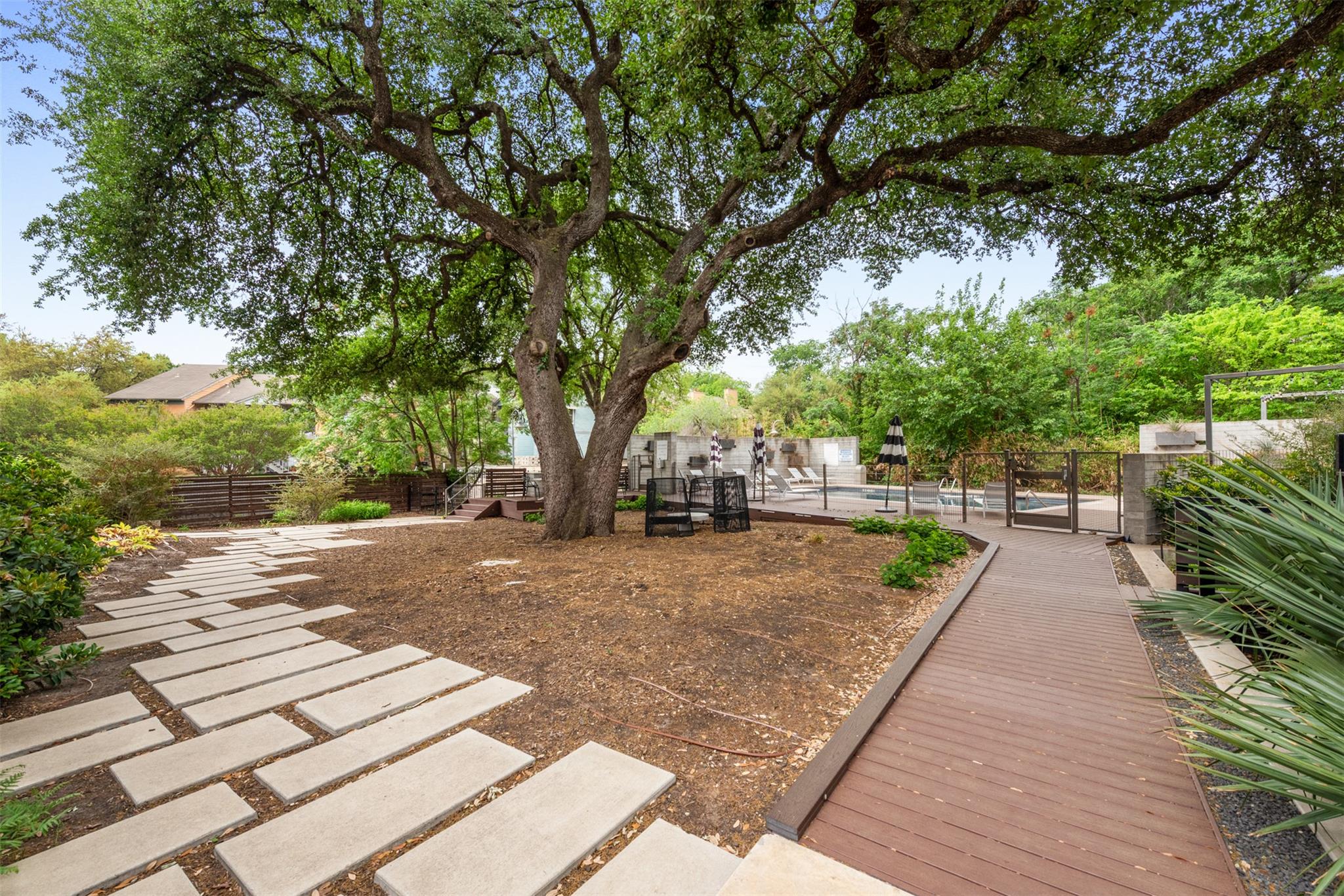 3100 Menchaca Rd # 27, Austin, TX 78704