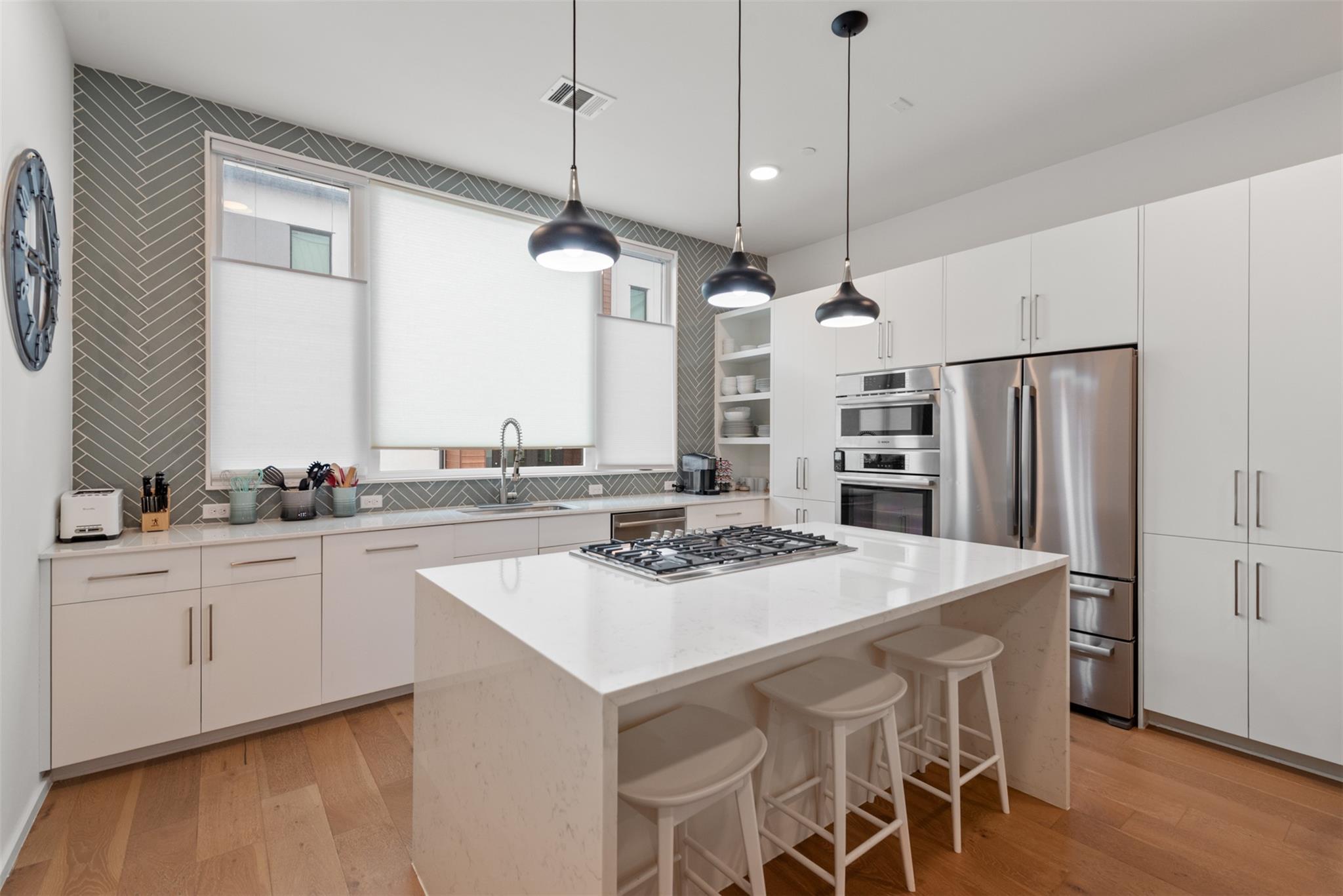 3100 Menchaca Rd # 27, Austin, TX 78704