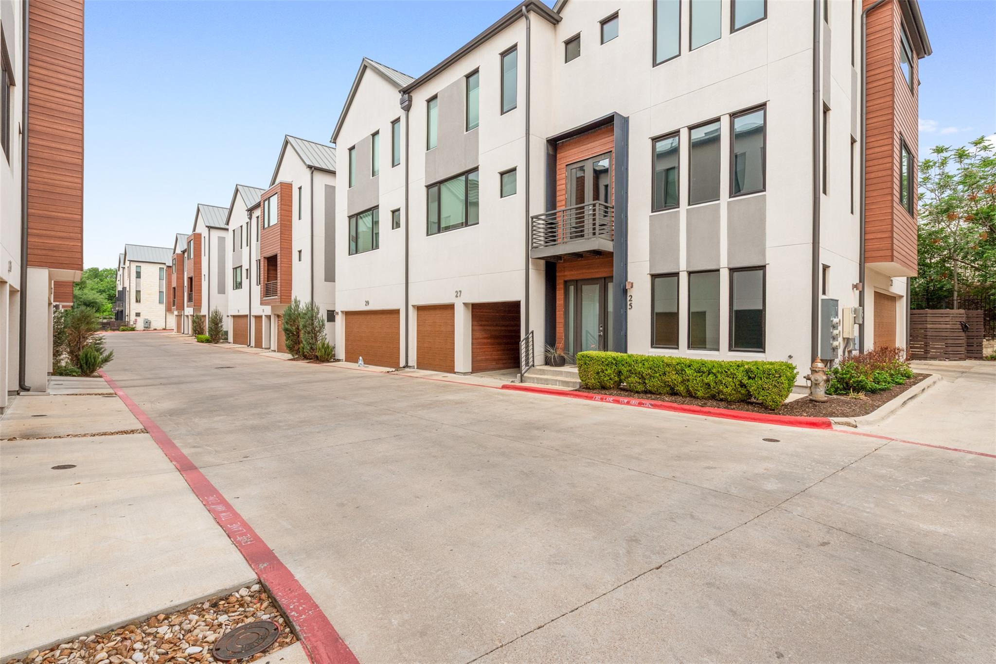 3100 Menchaca Rd # 27, Austin, TX 78704