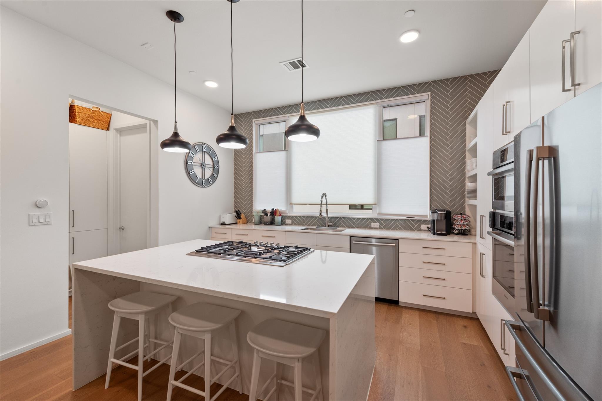 3100 Menchaca Rd # 27, Austin, TX 78704