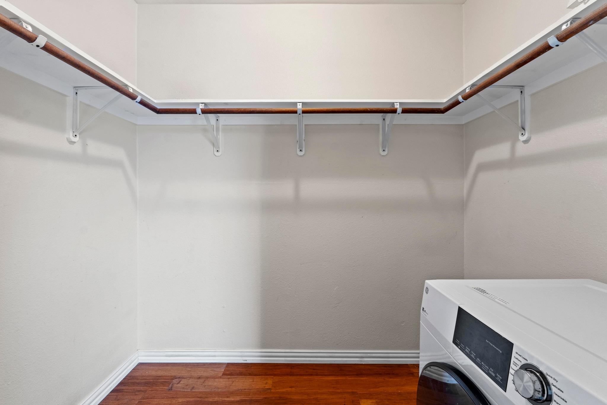 2450 Ashdale Dr # D-106, Austin, TX 78757