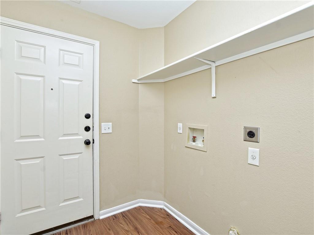 7220 Black Panda Trl, Del Valle, TX 78617