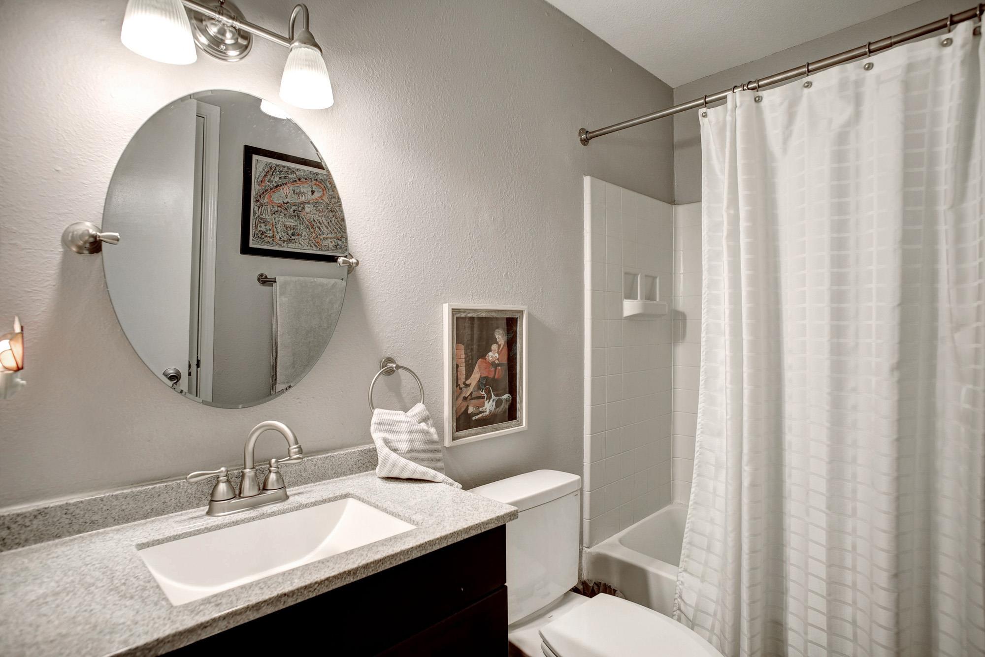 358 Lower Red Rock Rd, Bastrop, TX 78602