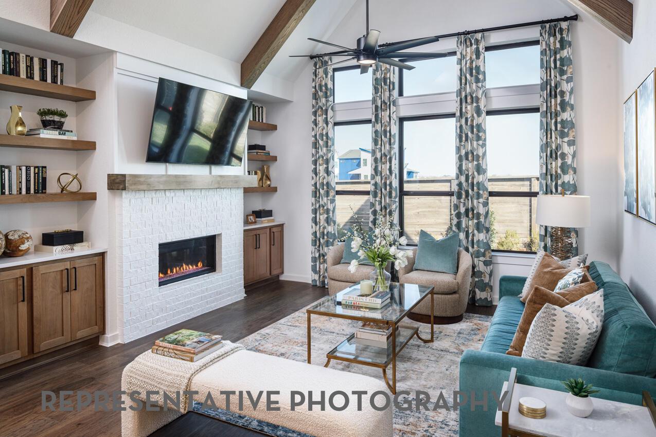 9505 Golden Lion Dr, Austin, TX 78744