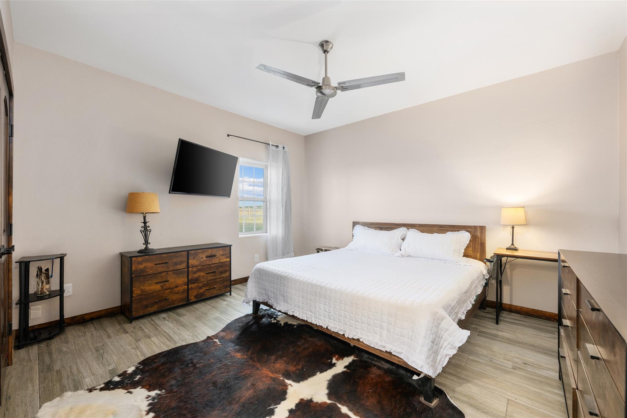 700 County Road 466, Elgin, TX 78621