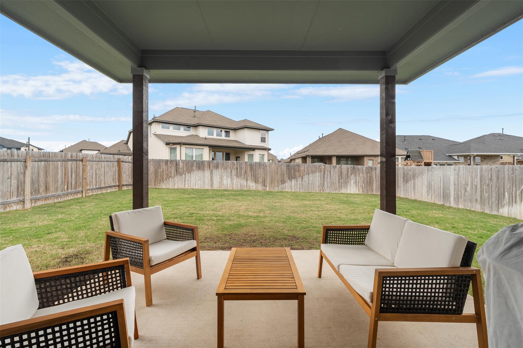 209 Mira Mesa Dr, Liberty Hill, TX 78642