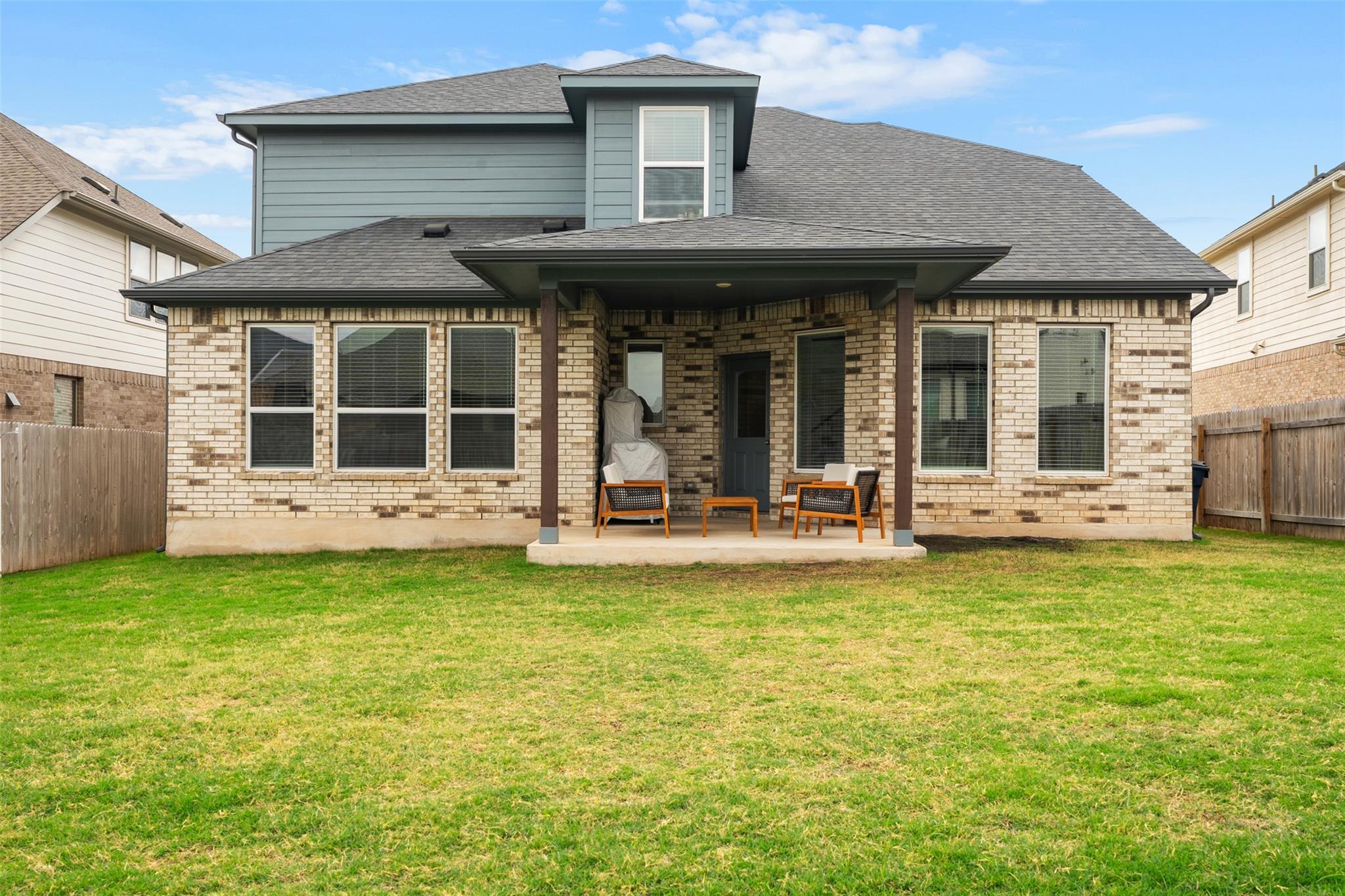 209 Mira Mesa Dr, Liberty Hill, TX 78642