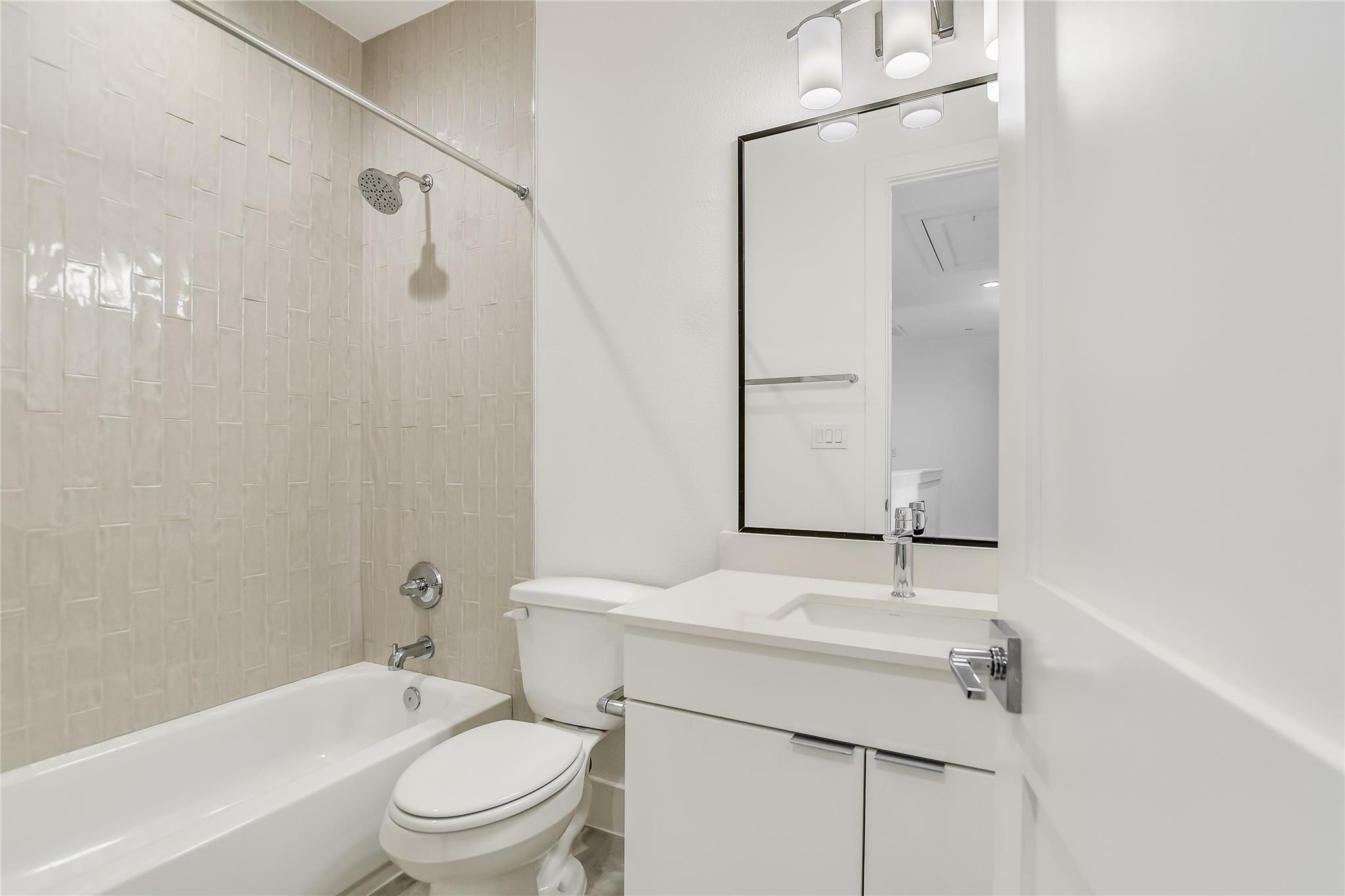 590 Old Mill Rd # 117, Cedar Park, TX 78613