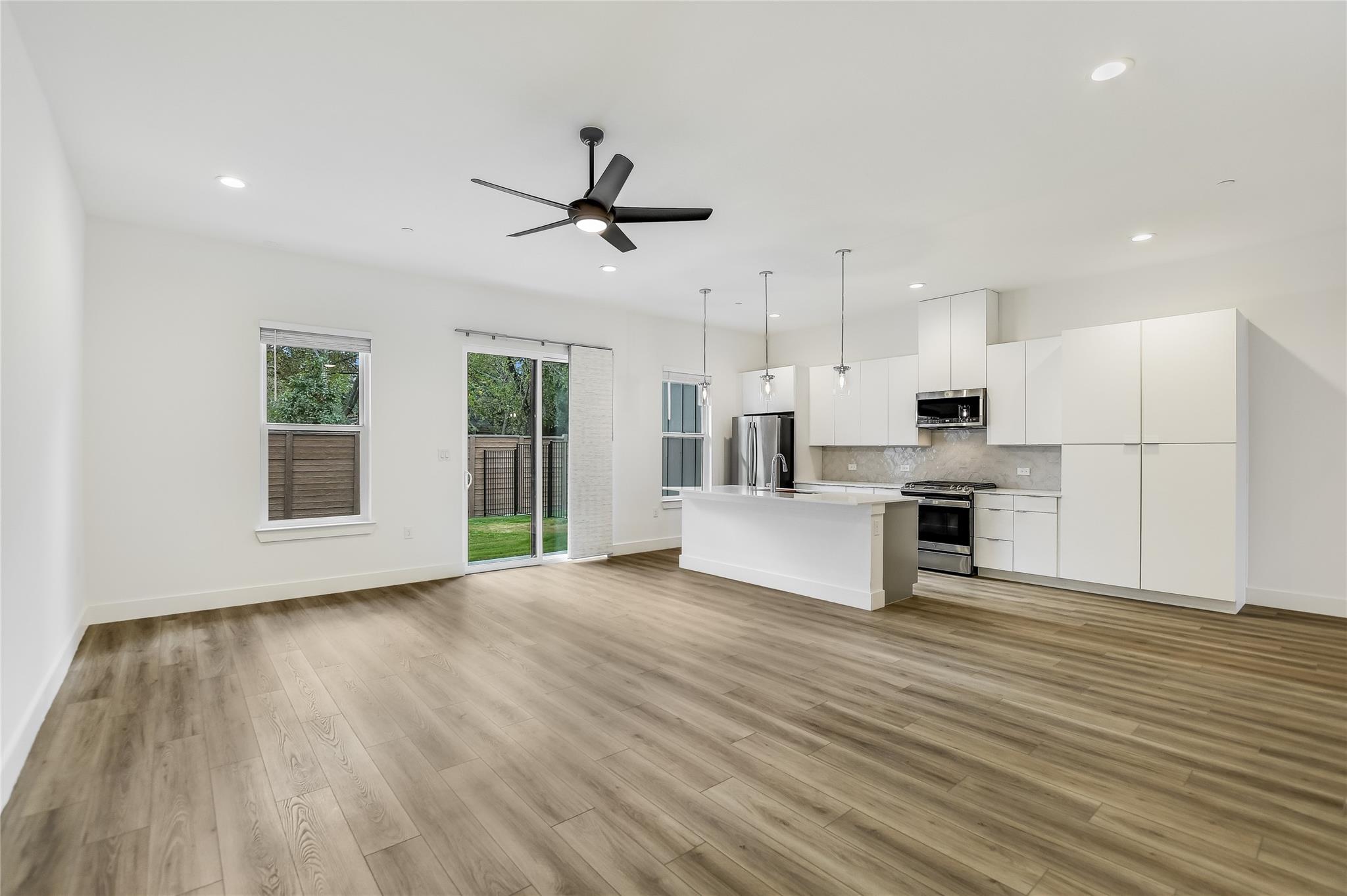 590 Old Mill Rd # 117, Cedar Park, TX 78613