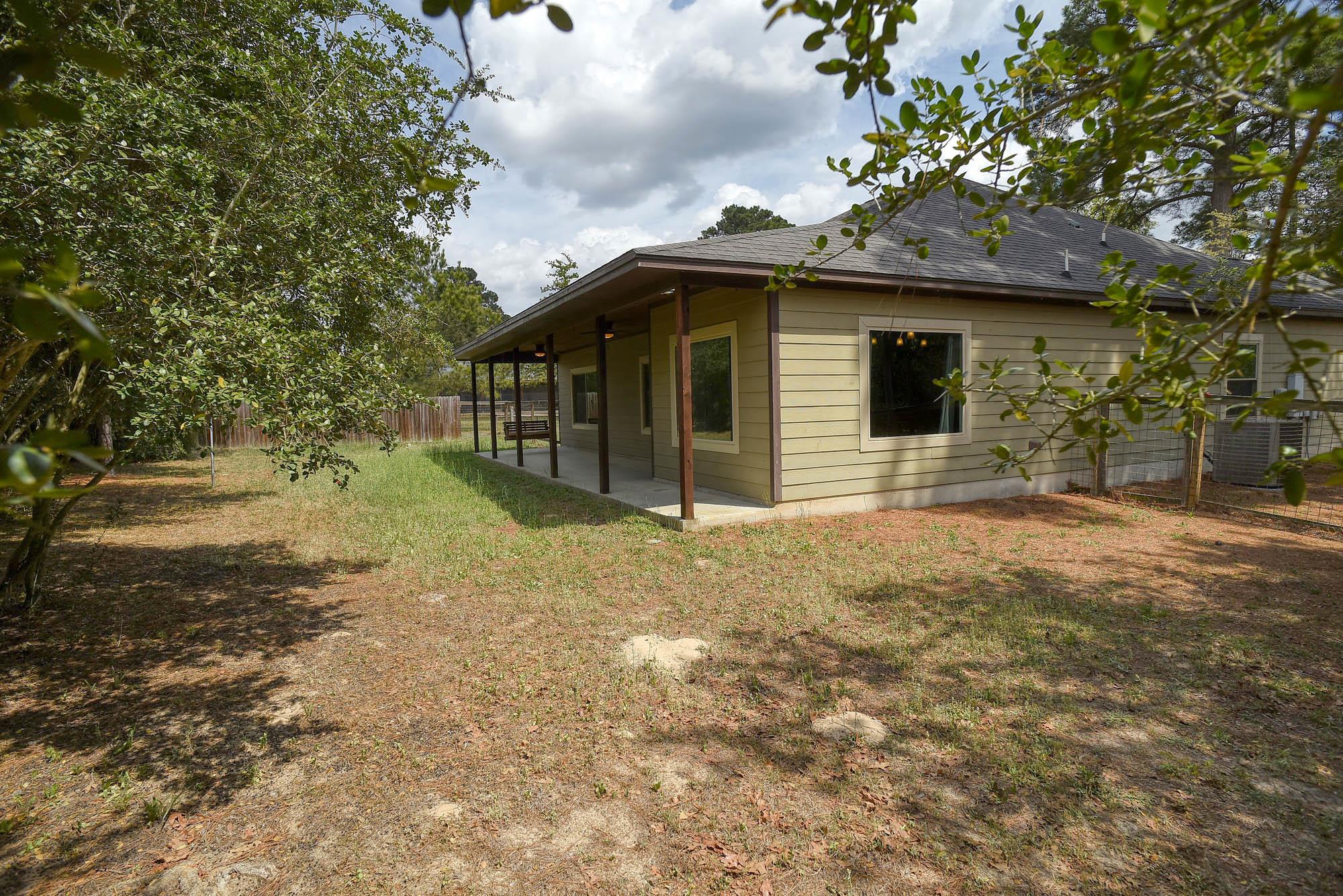 178 S Buckhorn Dr, Bastrop, TX 78602