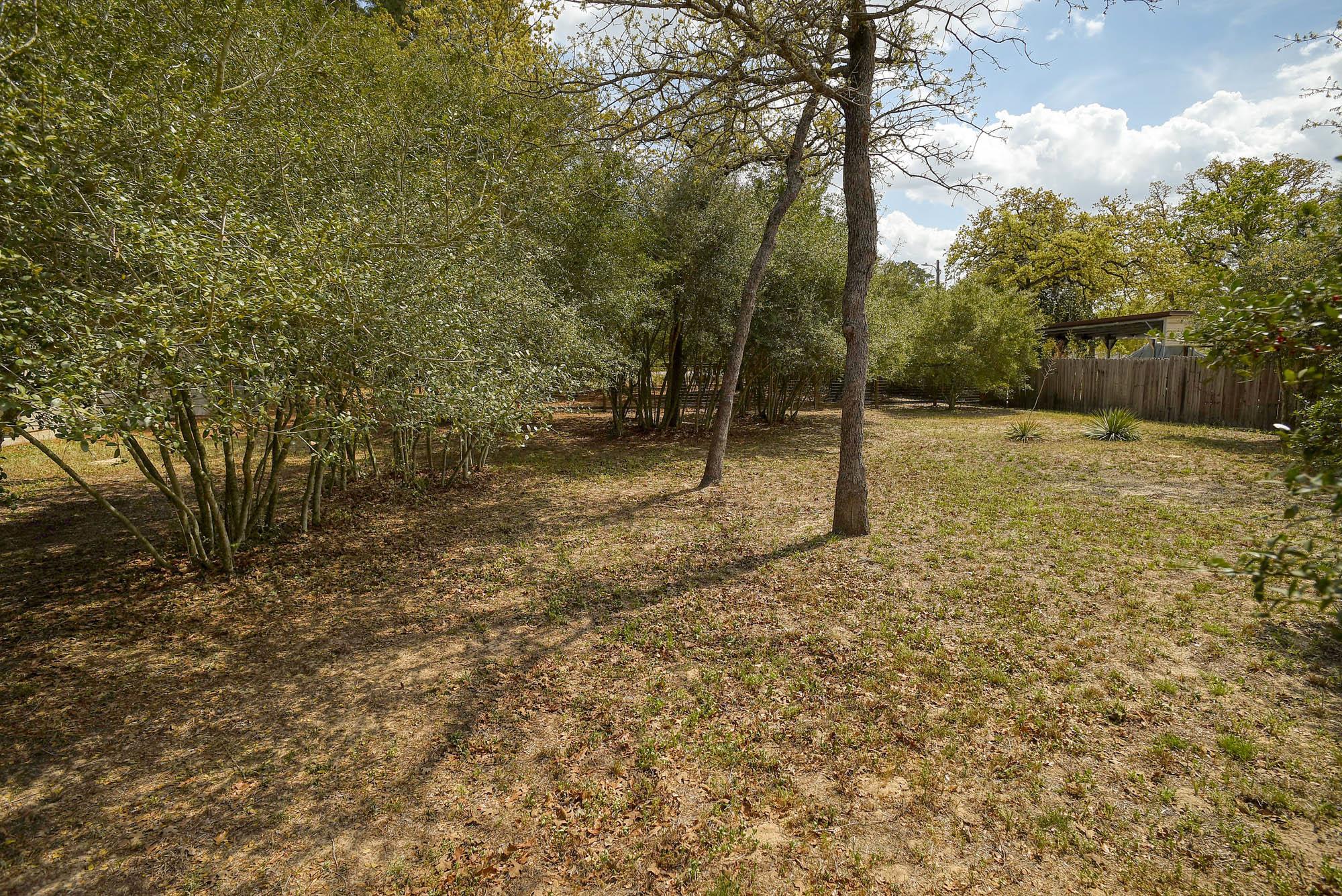 178 S Buckhorn Dr, Bastrop, TX 78602