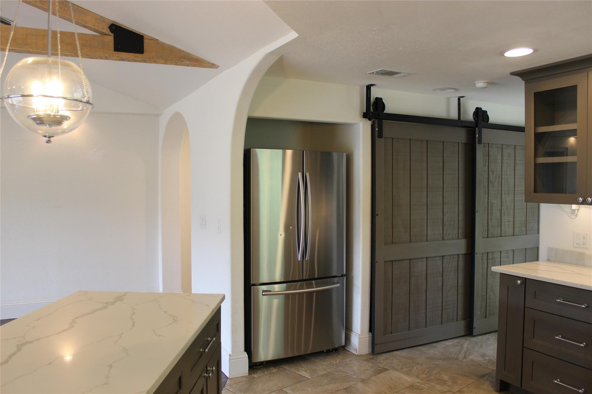 908 River Rd, Wimberley, TX 78676