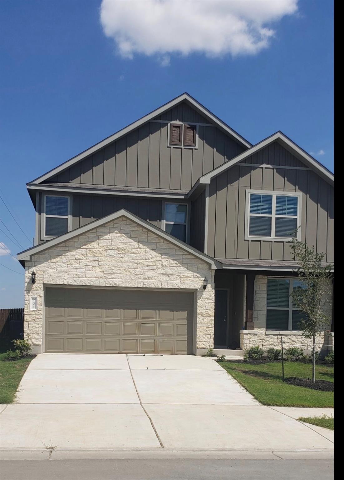 204 Eli Whitney Way, Hutto, TX 78634