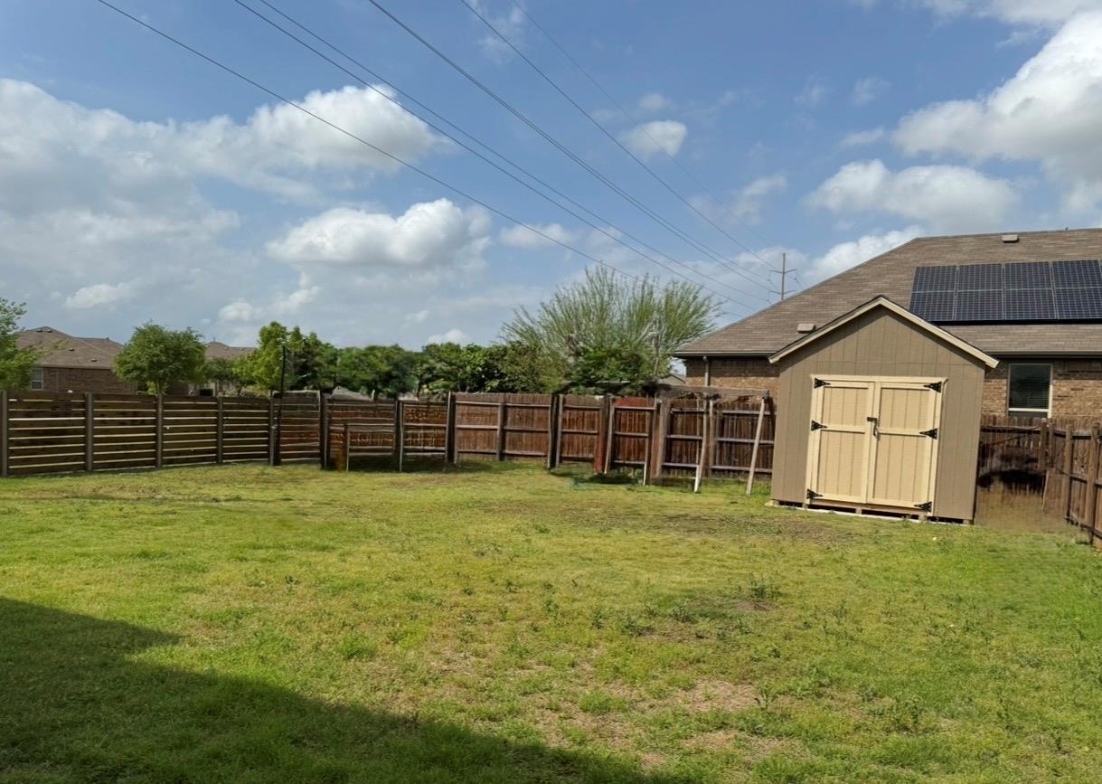 204 Eli Whitney Way, Hutto, TX 78634