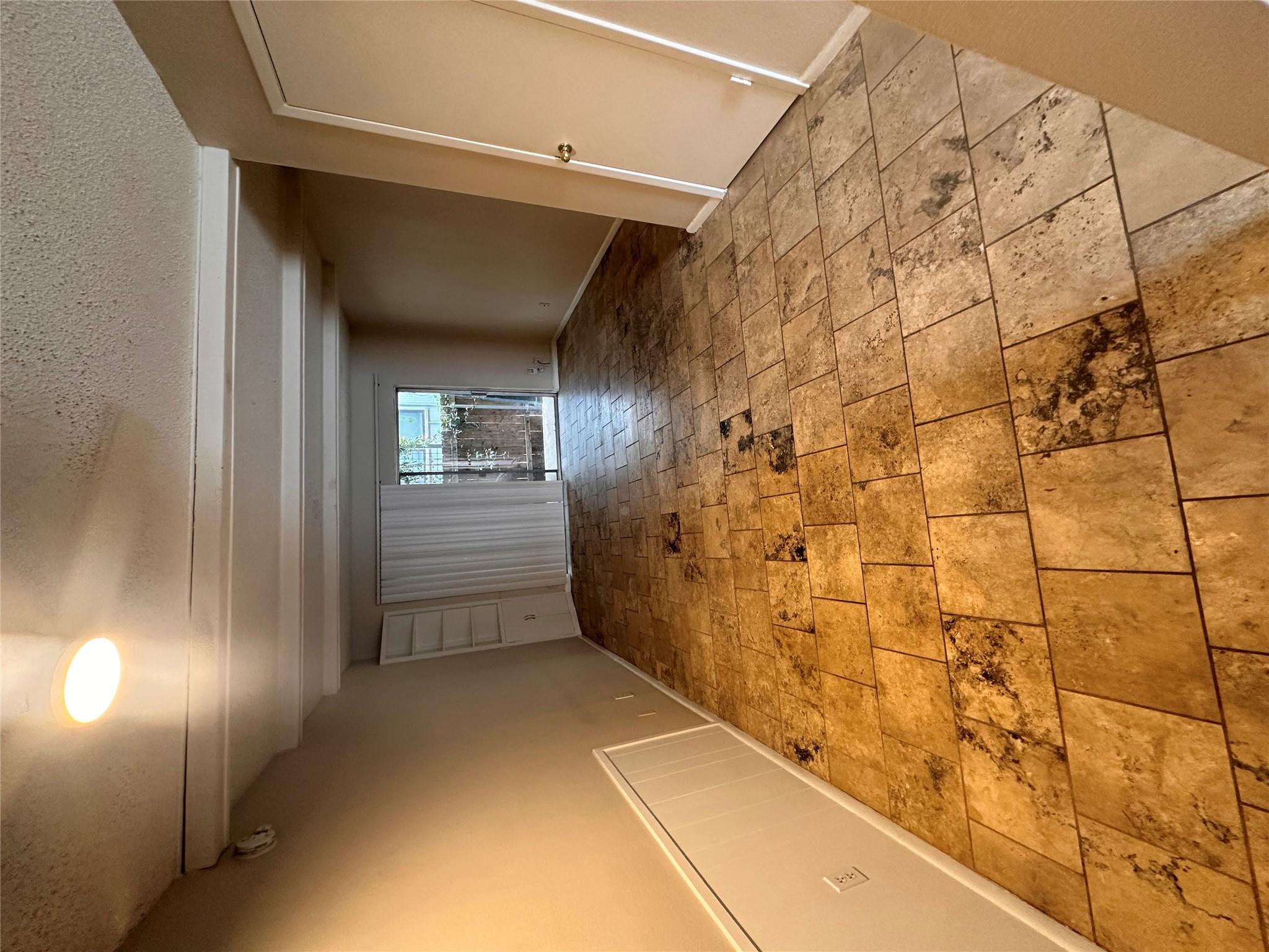 1725 Toomey Rd # 105, Austin, TX 78704