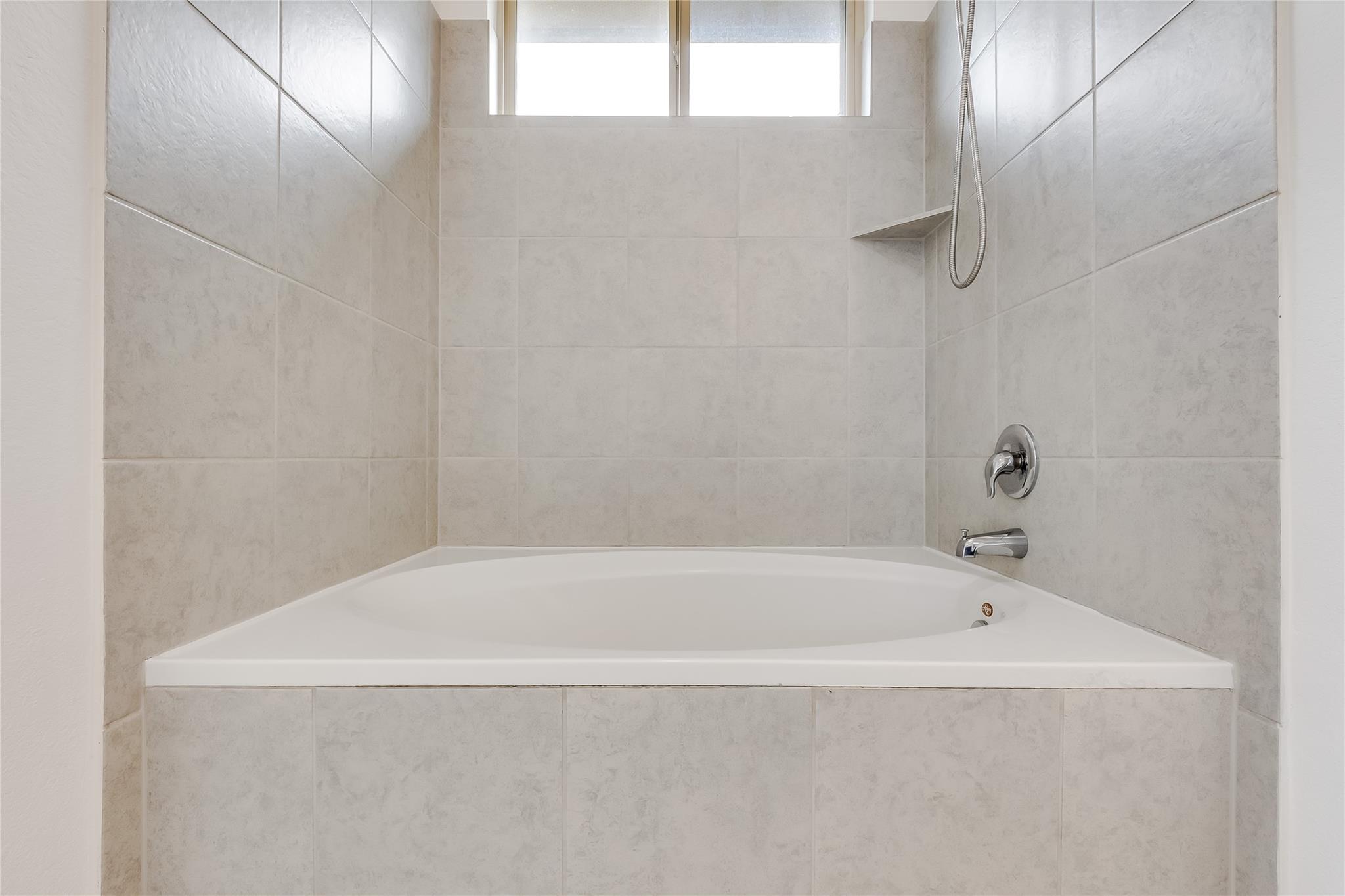 3240 E Whitestone Blvd # 34, Cedar Park, TX 78613