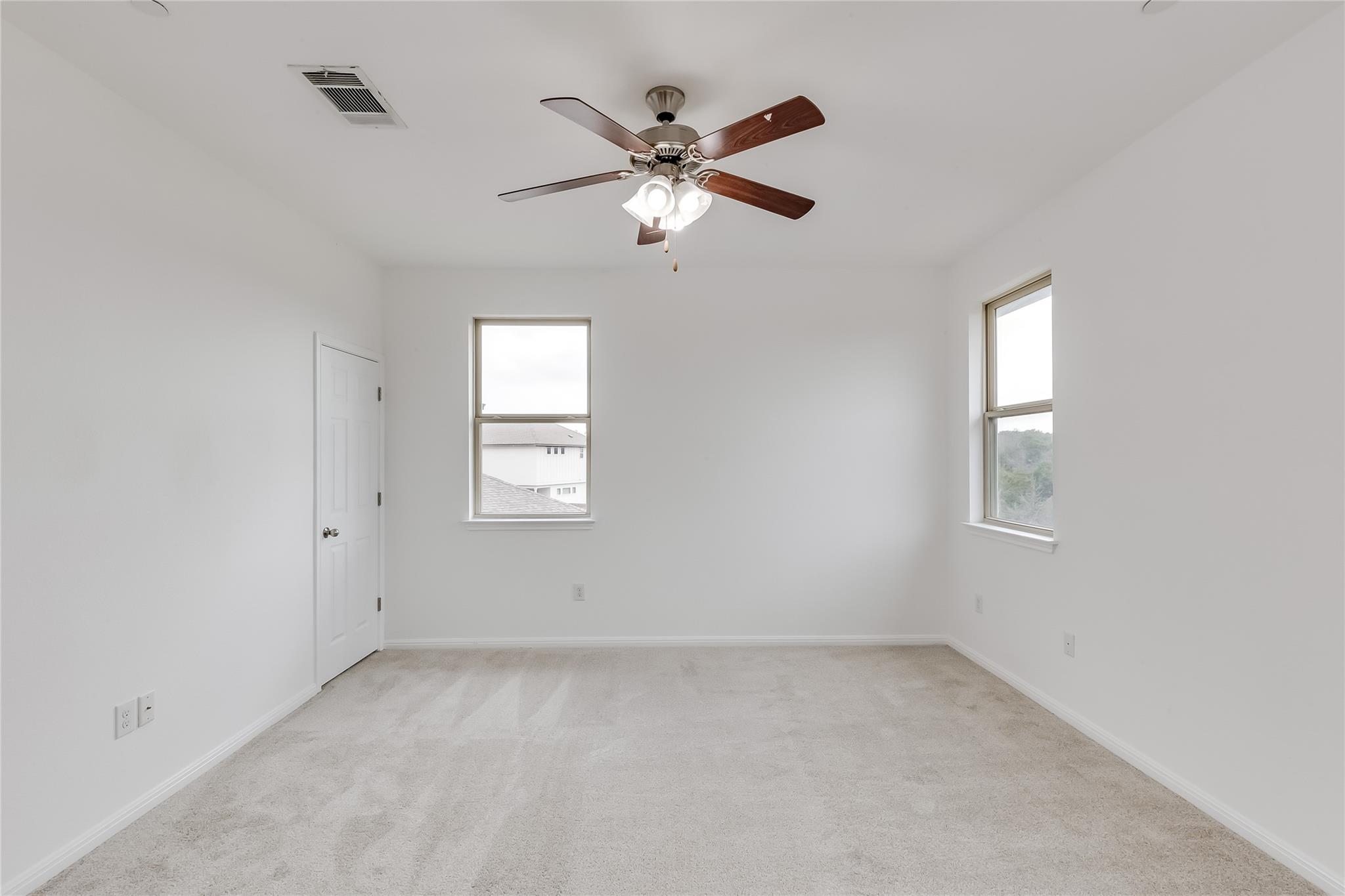 3240 E Whitestone Blvd # 34, Cedar Park, TX 78613