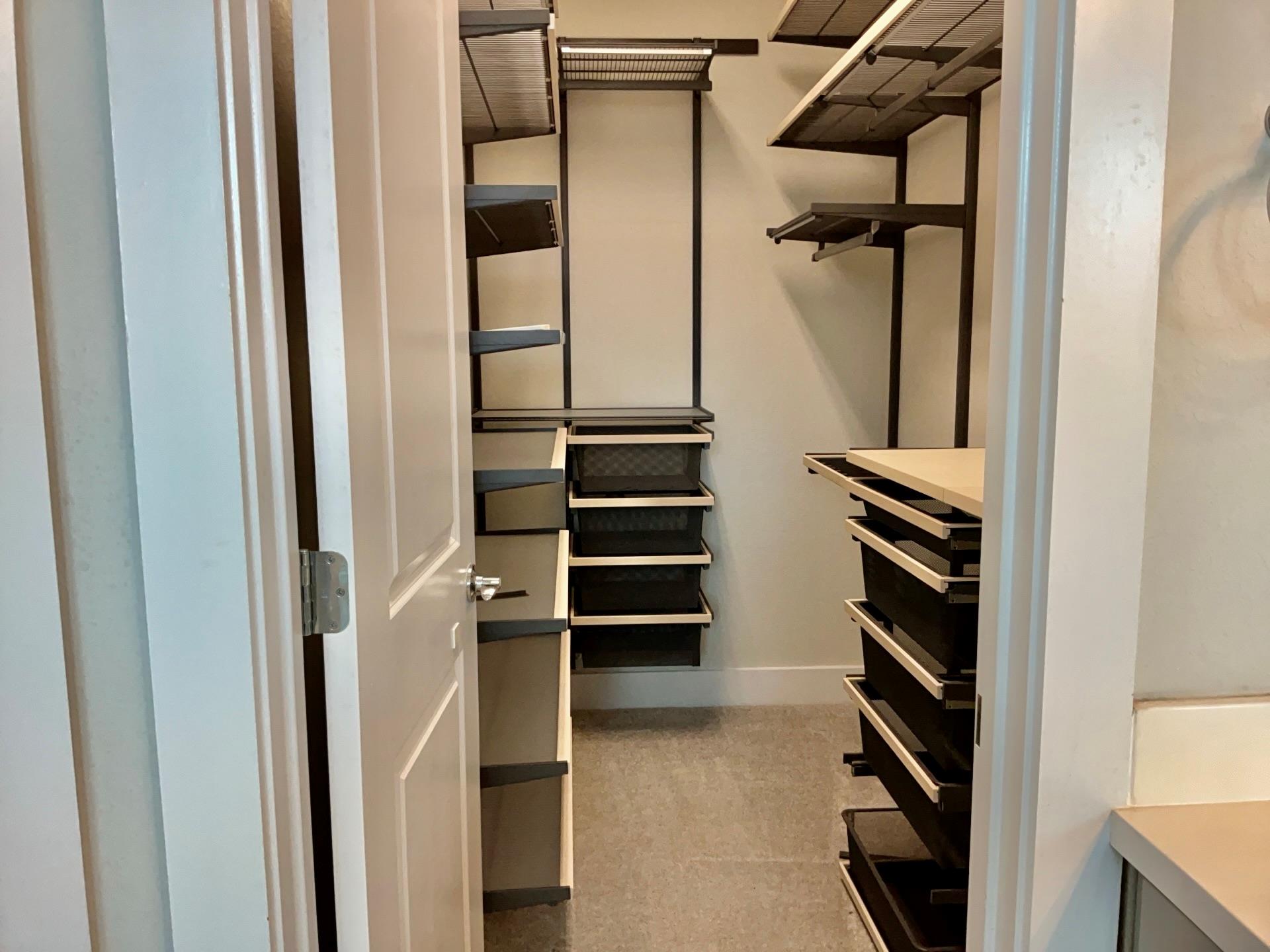 8315 Laughlin Ln, Austin, TX 78744