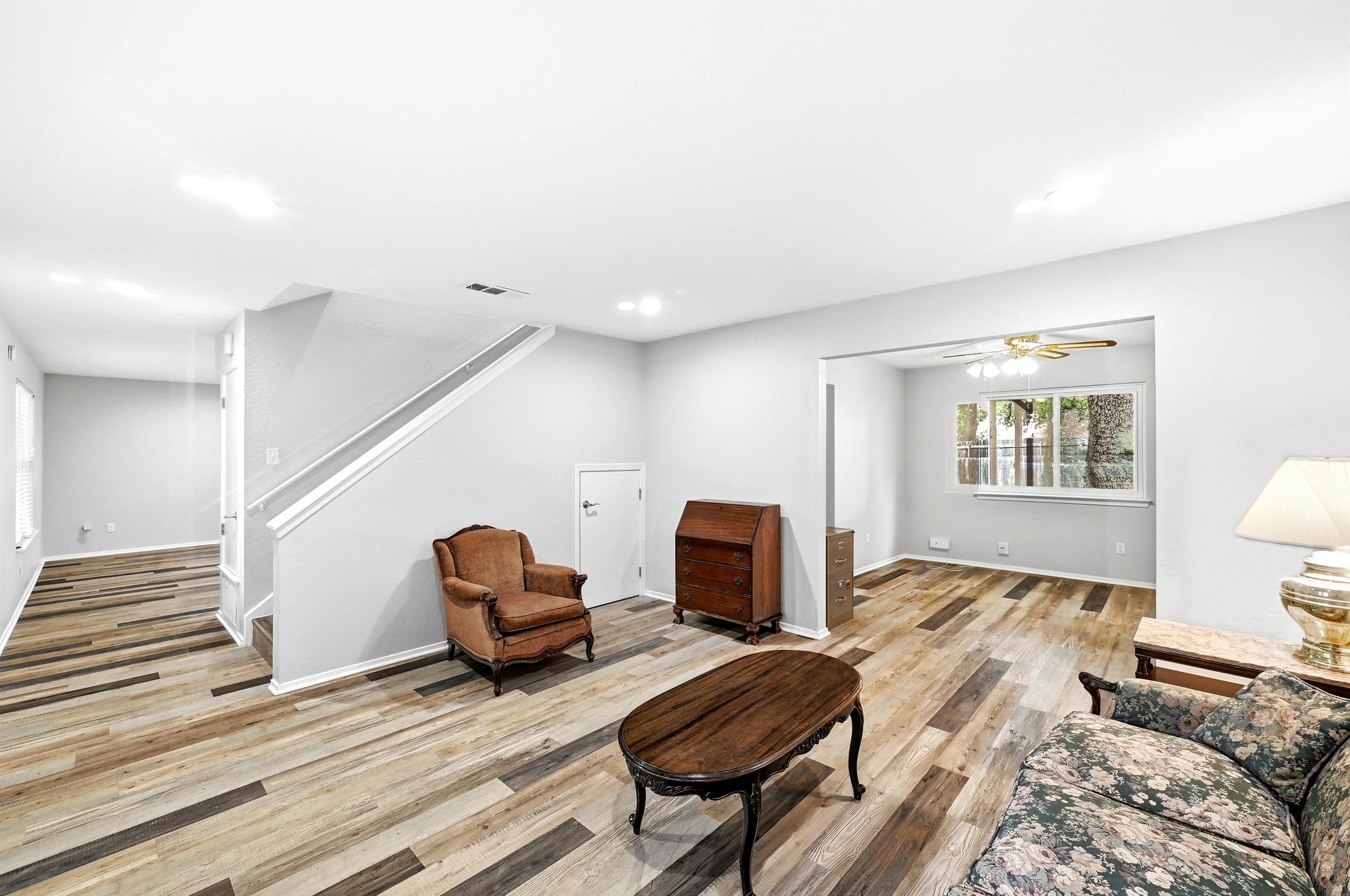 12002 Carmel Park Ln, Austin, TX 78727