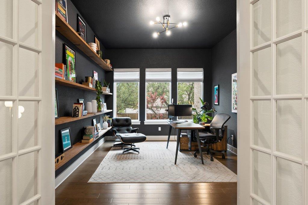 225 Bright Sky Dr, Austin, TX 78737