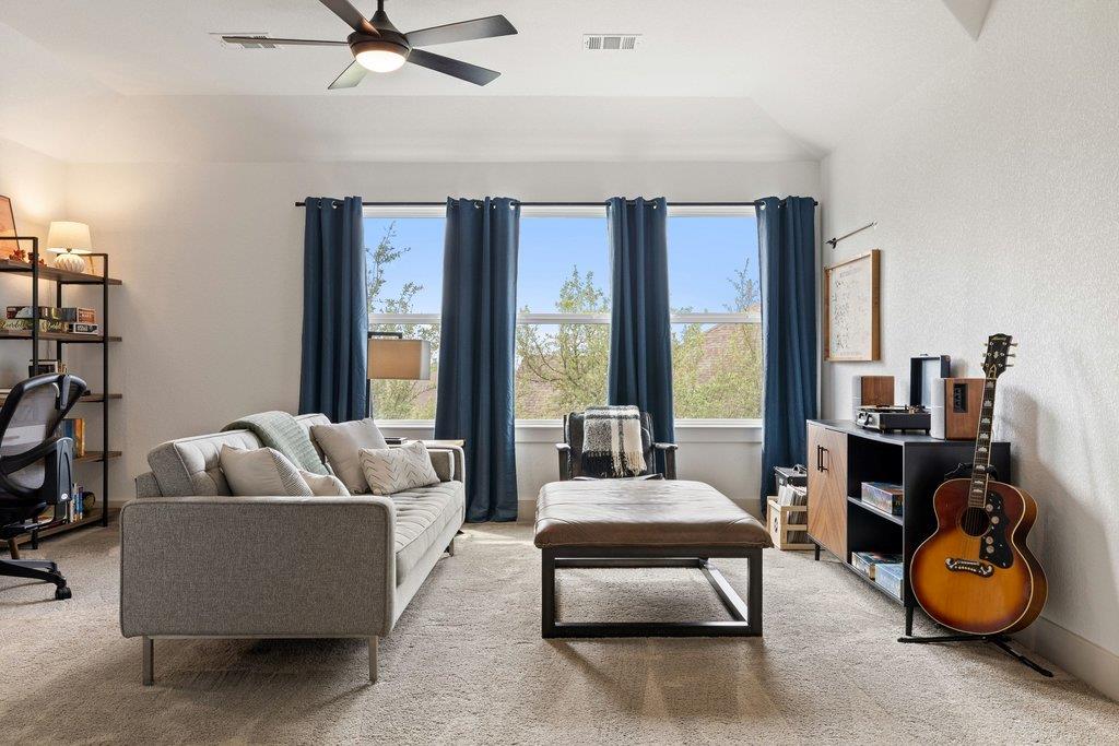 225 Bright Sky Dr, Austin, TX 78737