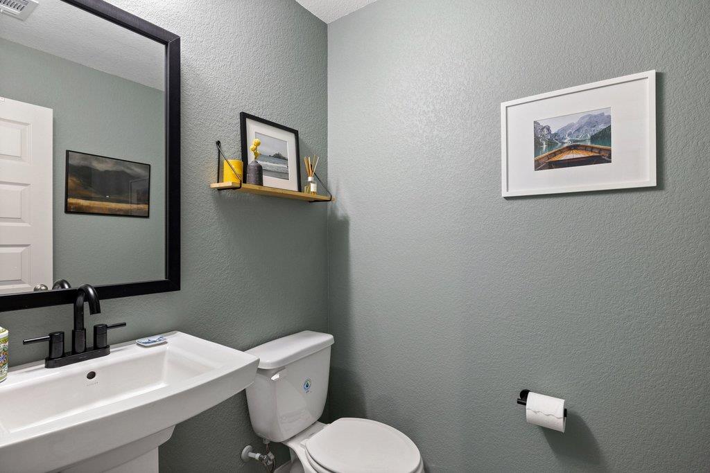 225 Bright Sky Dr, Austin, TX 78737