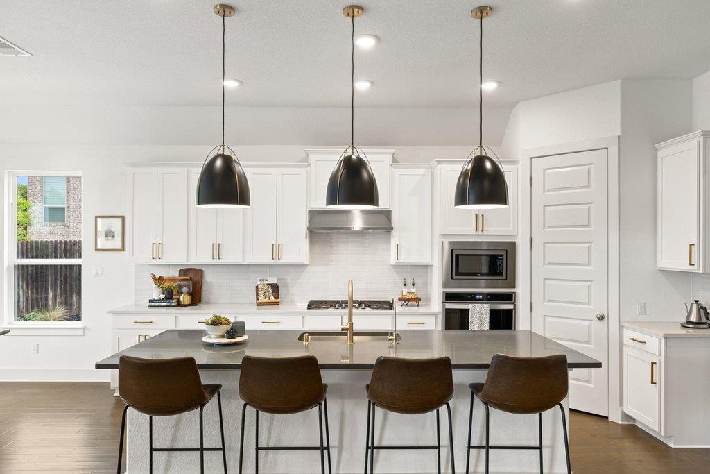 225 Bright Sky Dr, Austin, TX 78737